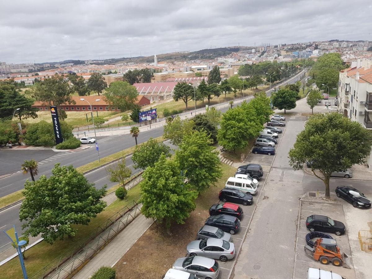阿马多拉Enjoy Lisbon Cascais Sintra 1200 Metres To Metro Blue Line Sintra Rail Line Free Parking公寓 外观 照片