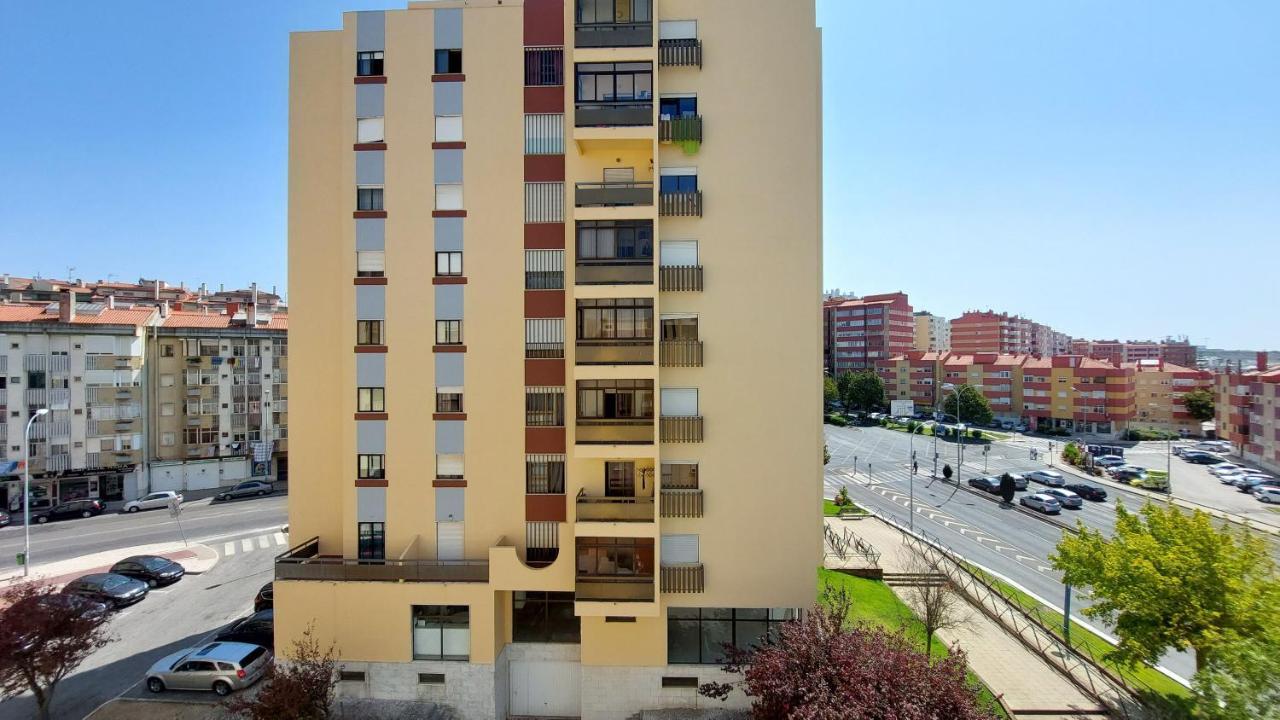 阿马多拉Enjoy Lisbon Cascais Sintra 1200 Metres To Metro Blue Line Sintra Rail Line Free Parking公寓 外观 照片
